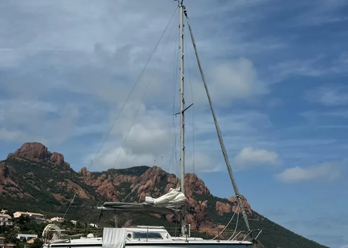 Botel Yacht Galarne