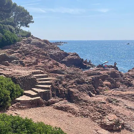 Yacht Galarne 보트호텔 Saint-Raphaël