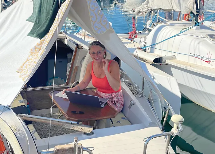Yacht Galarne Botel